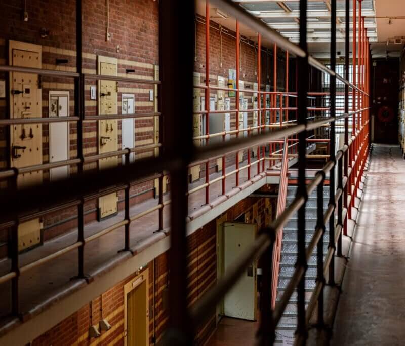 Veenhuizen: Achter Gesloten Deuren (One-shots)